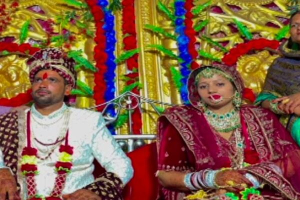 पहली सालगिरह पर ही गर्भवती का कत्ल, दहेज में नहीं