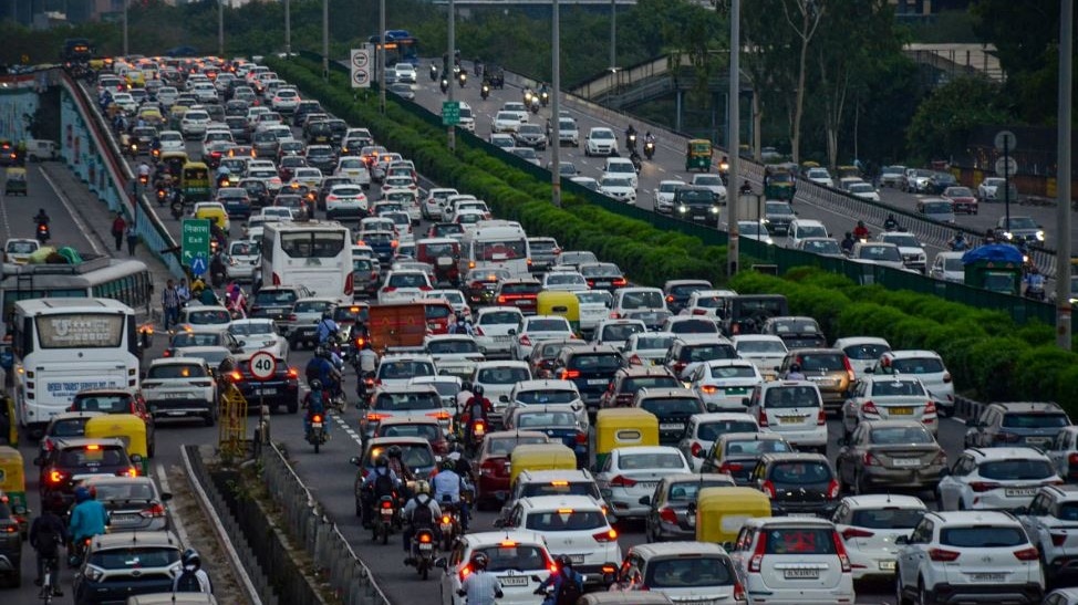 15 foot crater on gurugram