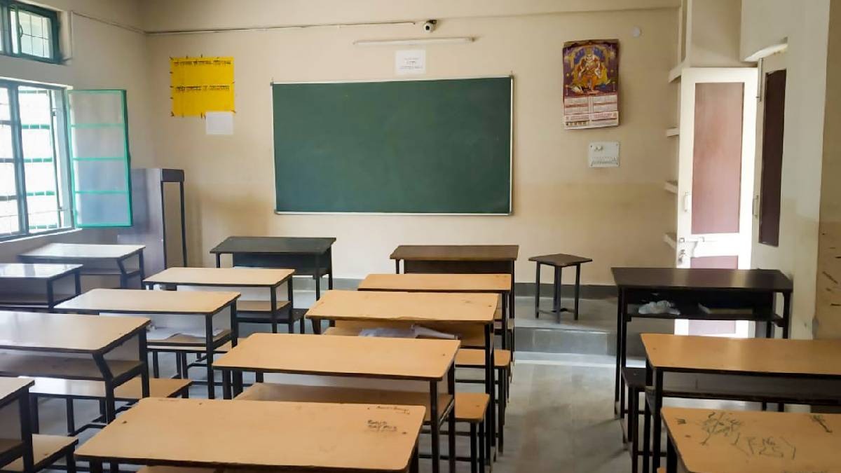 are schools open tomorrow may 4, 2026 on election result