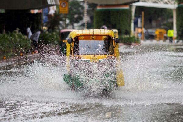 delhi will be hot and stormy on thursday, temperatures to