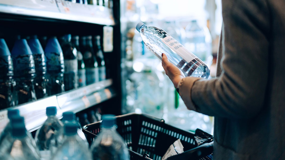fssai alkaline water crackdown after fulvic acid, black particles found
