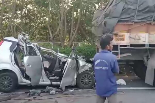hyderabad road accident: 6 killed on spot after speeding car