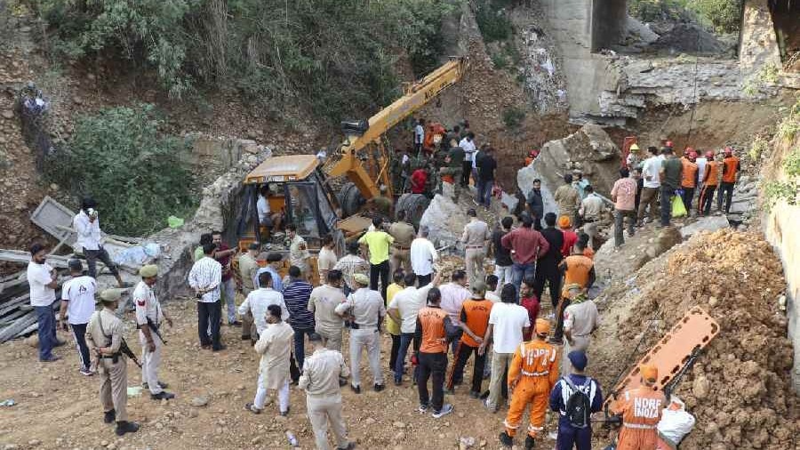 jammu bridge collapse kills three, injures two; engineers suspended, probe