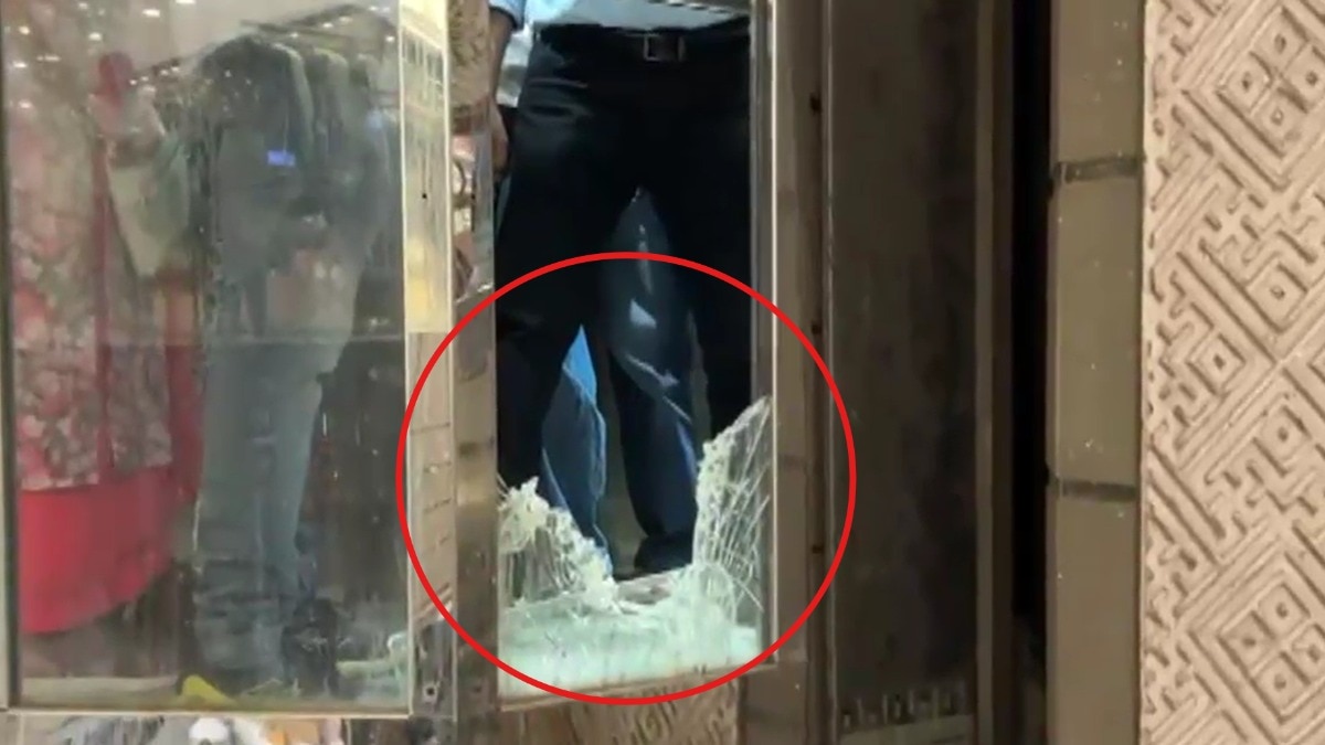 nagpur mall lift failure: six trapped at fortune mall rescued