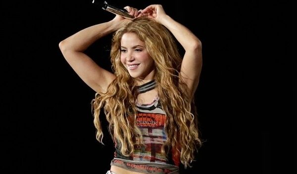 shakira copacabana concert: rio expects 2 million at free beach
