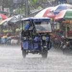 weather update: उत्तर से दक्षिण तक बारिश का दौर जारी,